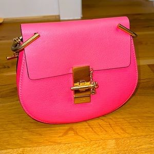 Chloe Drew Crossbody bag w/chain strap .